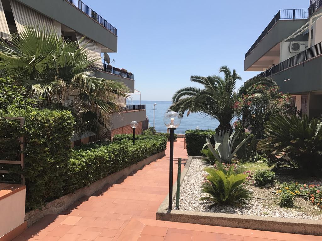 Casa Paloma Daire Letojanni Dış mekan fotoğraf